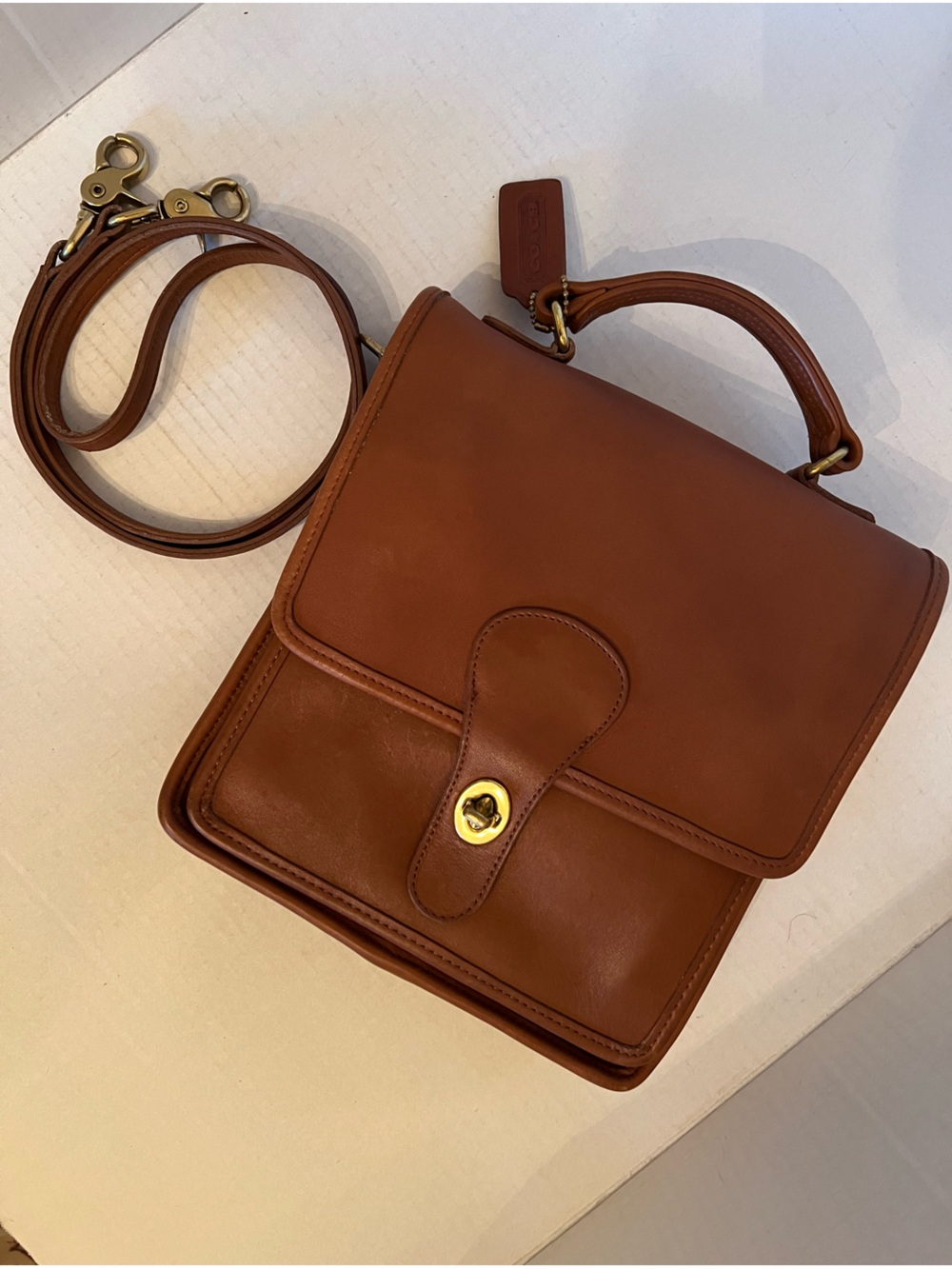 Vintage Coach 5130 Station British Tan Leather Crossbody Bag Purse Excellent